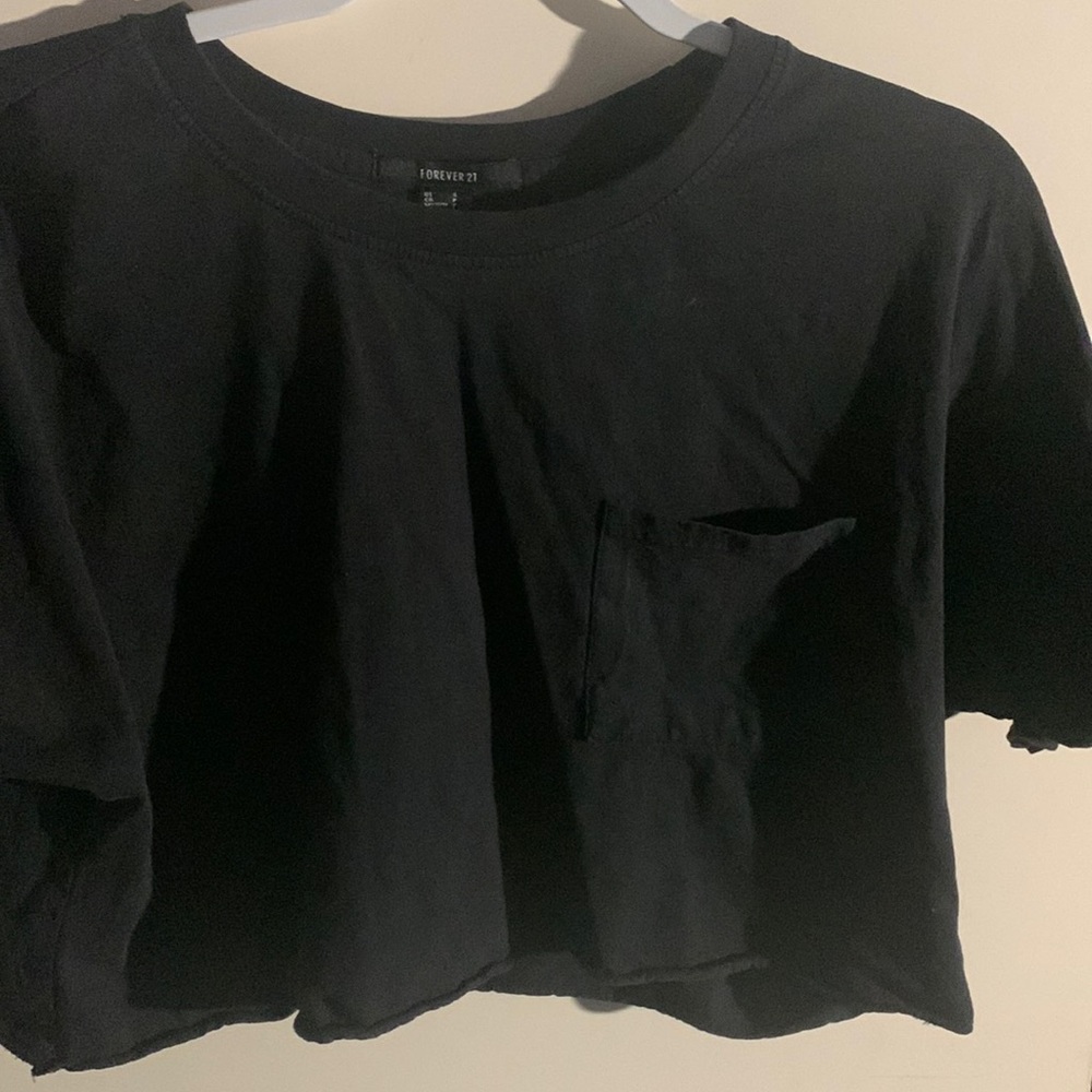 Black crop top - forever 21
